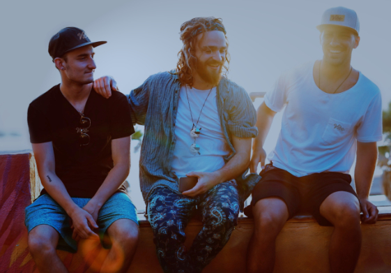 vibe-by-california-cannabis-dispensary-near-by-must-have-cannabis-accessories