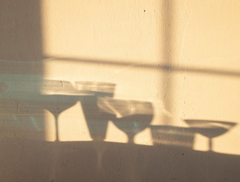 canna-cocktails-a-guide-to-californias-trendiest-cannabis-infused-beverages_featured_photo