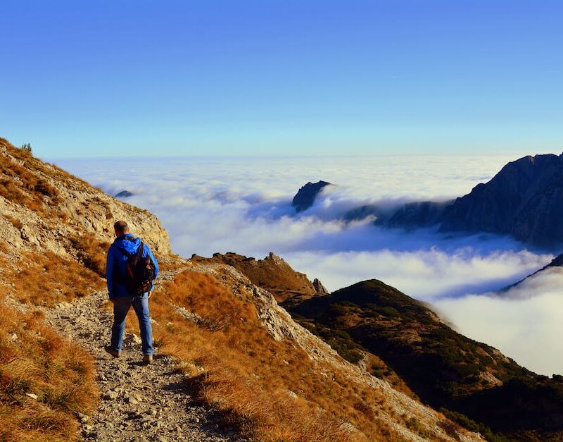 cannabis-in-adventure-sports-enhancing-mountain-biking-climbing-and-beyond_featured_photo-1