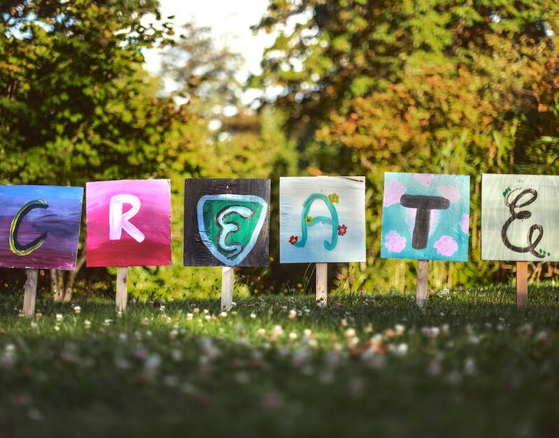 energize-your-senses-uplifting-cannabis-strains-to-boost-your-creativity_featured_photo