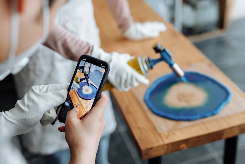 “Navigating Live Resin Concentrates: An In-Depth Look At California’s Top Producers And Products”