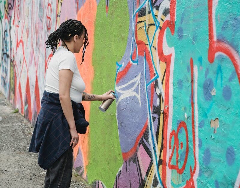 painting-with-pot-how-cannabis-can-inspire-color-choices-and-unique-design-ideas-for-your-home-makeover_featured_photo