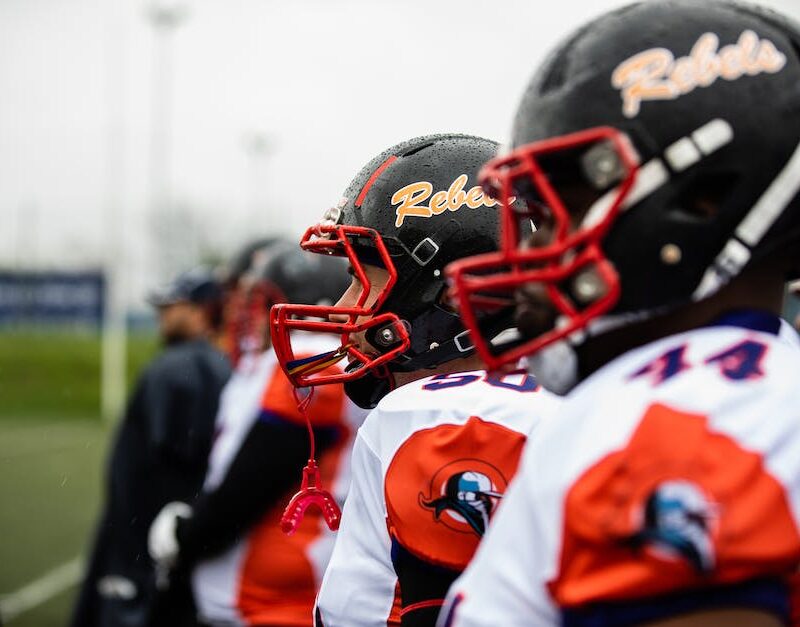 tackling-pain-and-recovery-why-nfl-players-are-turning-to-cannabis_featured_photo