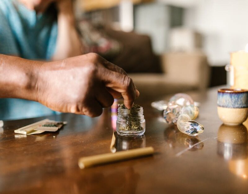 the-great-american-cannabis-migration-how-california-became-the-epicenter-of-marijuana_featured_photo-1