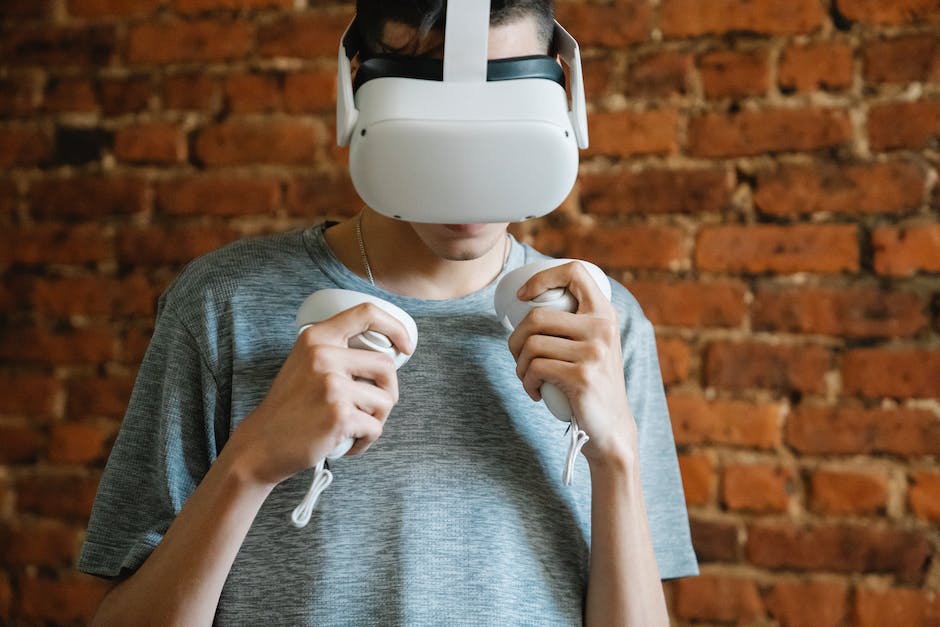 “The Intersection Of Cannabis And Technology: Innovative Tools For The Modern Consumer”