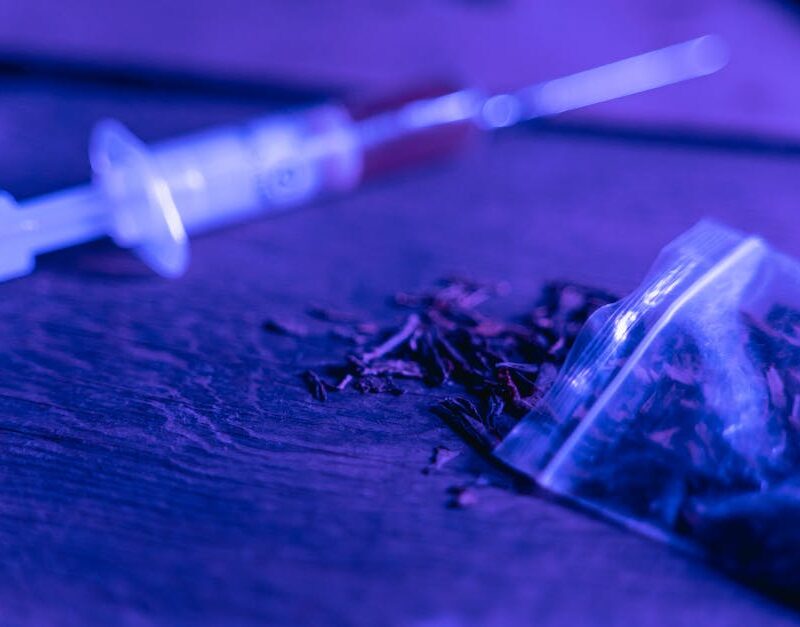 the-science-of-sensimilla-californias-cutting-edge-cannabis-research-labs_featured_photo