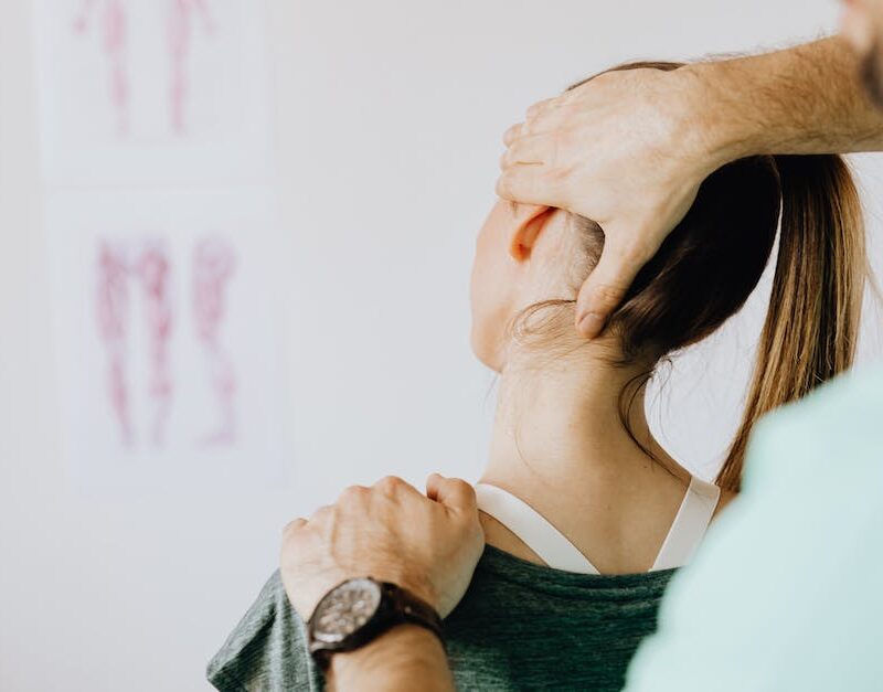 spiking-pain-relief-exploring-the-advantages-of-cannabis-for-volleyball-related-injuries_featured_photo